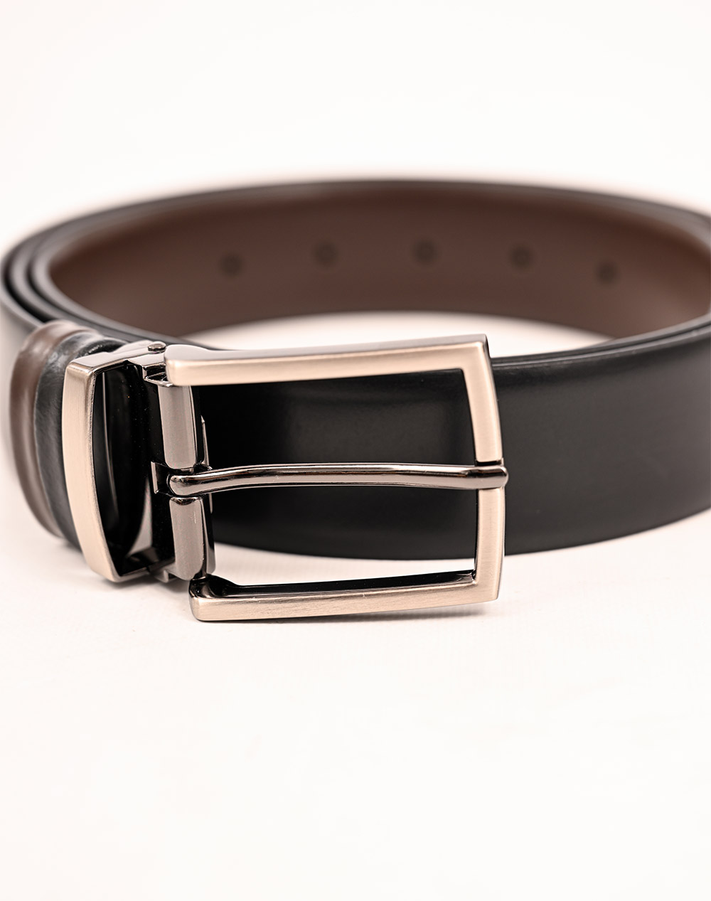 WILLIAM G. КОЛАН