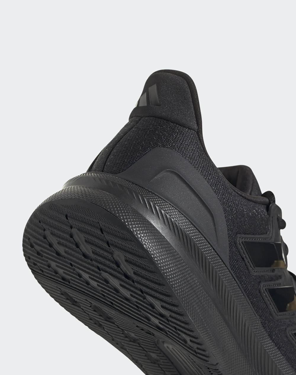 ADIDAS ULTRARUN 5