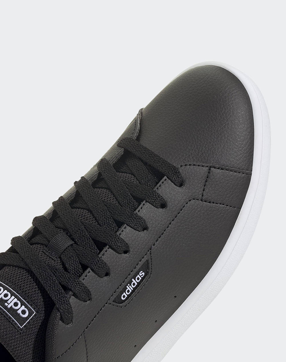 ADIDAS URBAN COURT