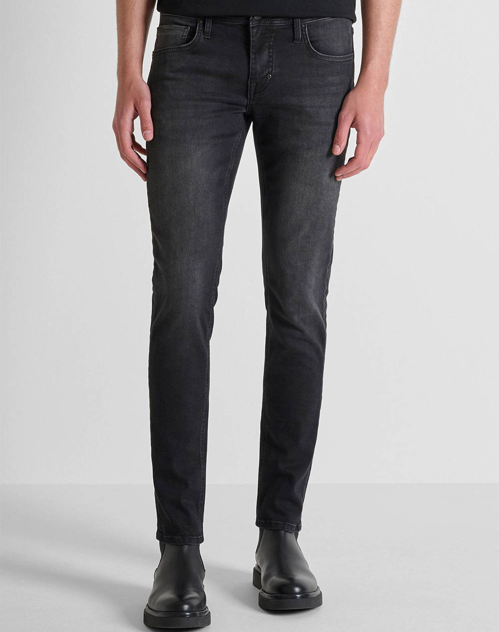 ANTONY MORATO MMDT00241FA7506121W02103 MIN OF 10 JEANS OZZY TAPERED FIT IN BLACK BLACK DENIM МЪЖКИ ПАНТАЛОН