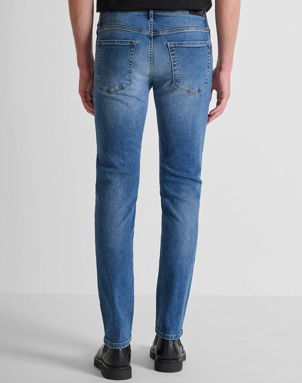 ANTONY MORATO MMDT00241FA7505111W01906 MIN OF 12 JEANS OZZY TAPERED FIT IN ICONIC BASIC BLUE DENIM MENS TROUSERS