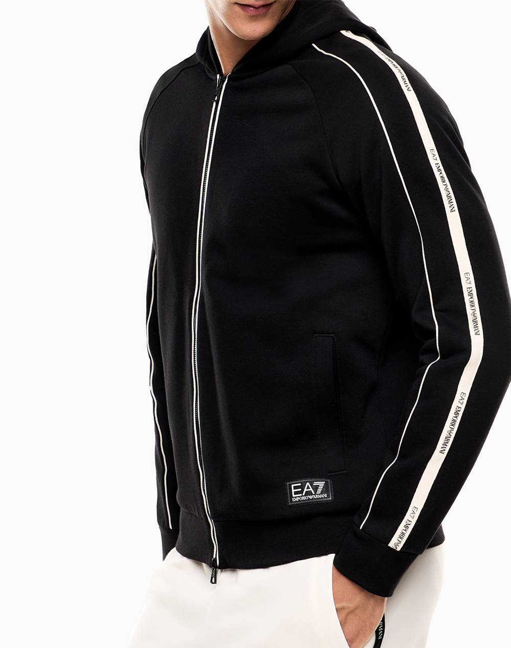 EA7 SWEATSHIRT