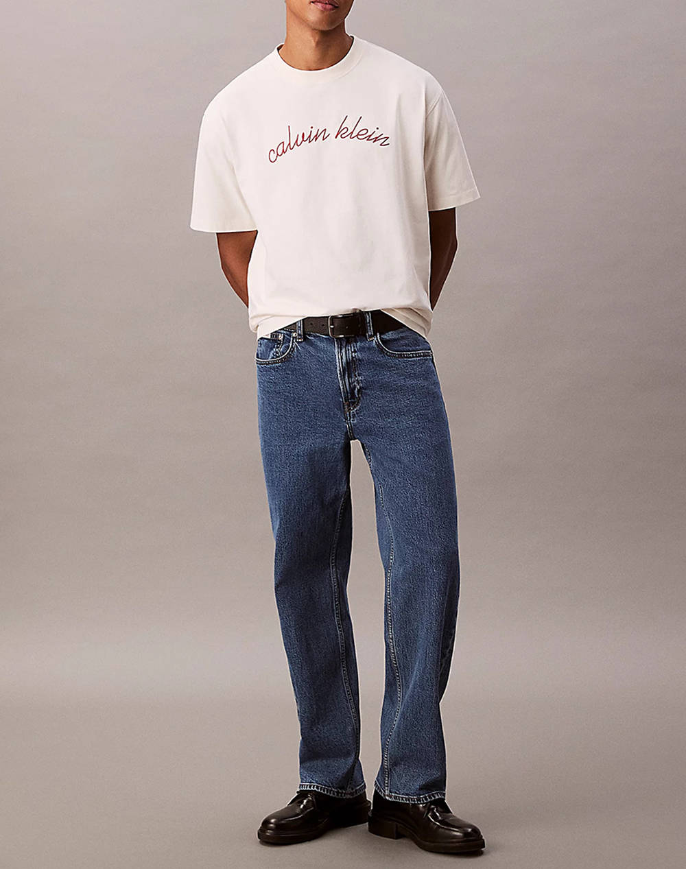 CALVIN KLEIN JEANS SS CNTR CHN STTCH 16