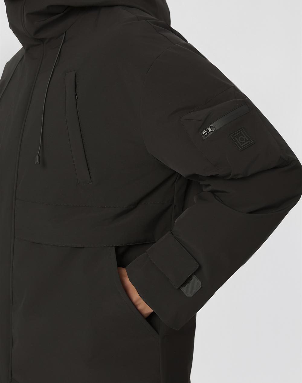 DIRTY LAUNDRY HOODED JACKET