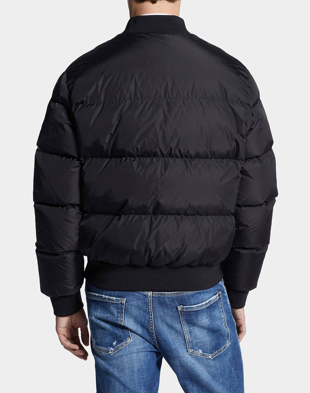DSQUARED2 ЯКЕ