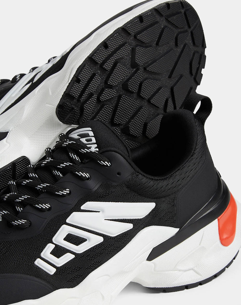 DSQUARED2 SNEAKERS