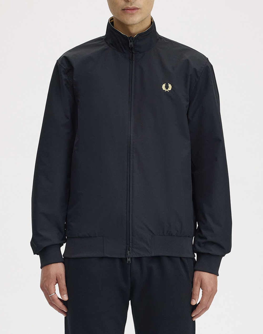 FRED PERRY ЯКЕ FRED PERRY