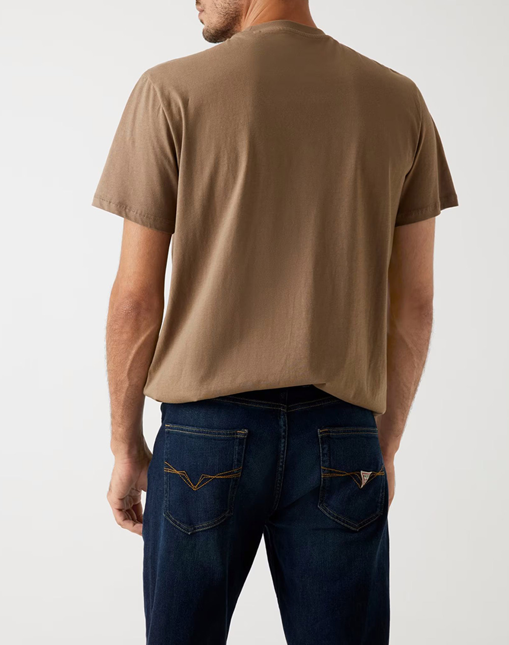 GUESS CN SS TRIANGLE LOGO TEE МЪЖКА ТЕНИСКА