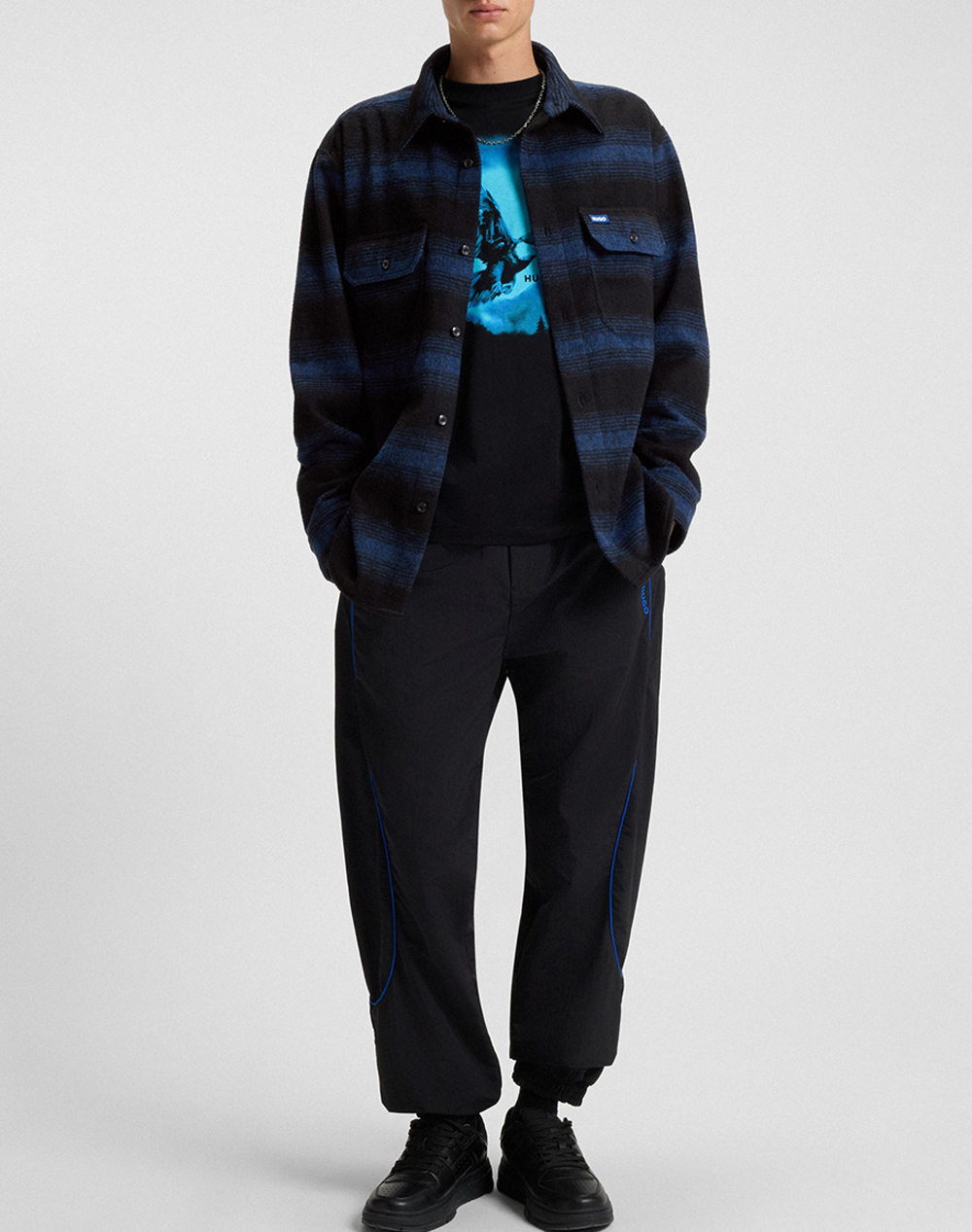 HUGO Ebolt 10273579 01