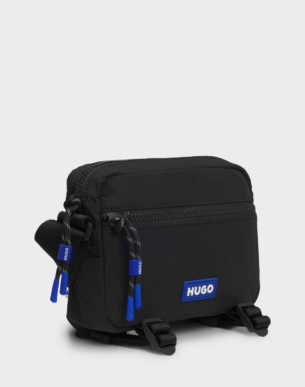 HUGO Vytal R_EW Zip 10266592 01