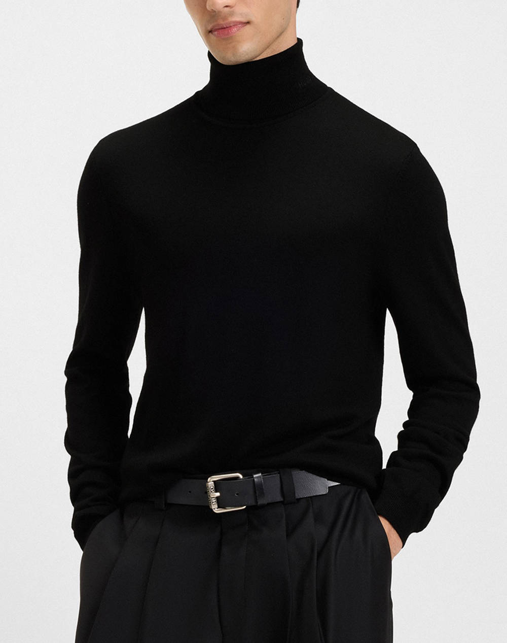 HUGO San Thomas-M 10243187 01