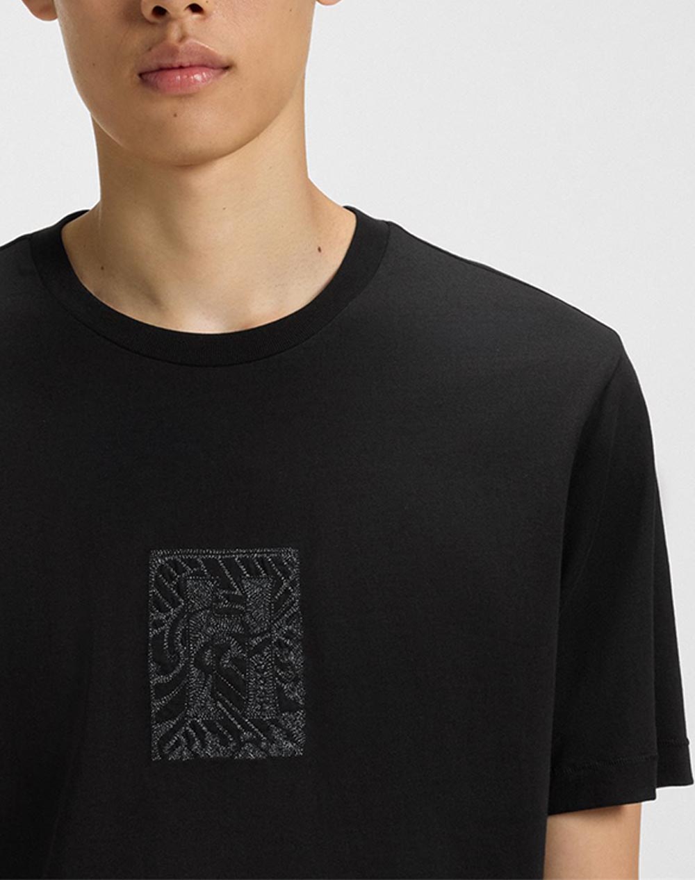 HUGO Dadso 10272987 01