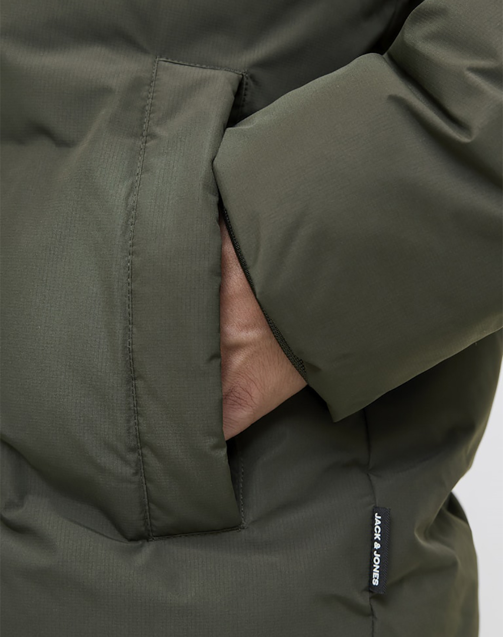 JACK&JONES JJESOHO PUFFER HOOD SN