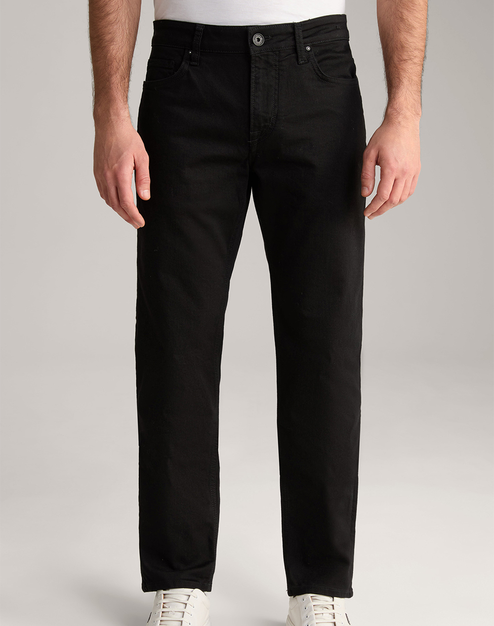 JOOP 15 Mitch_NOS 10015903