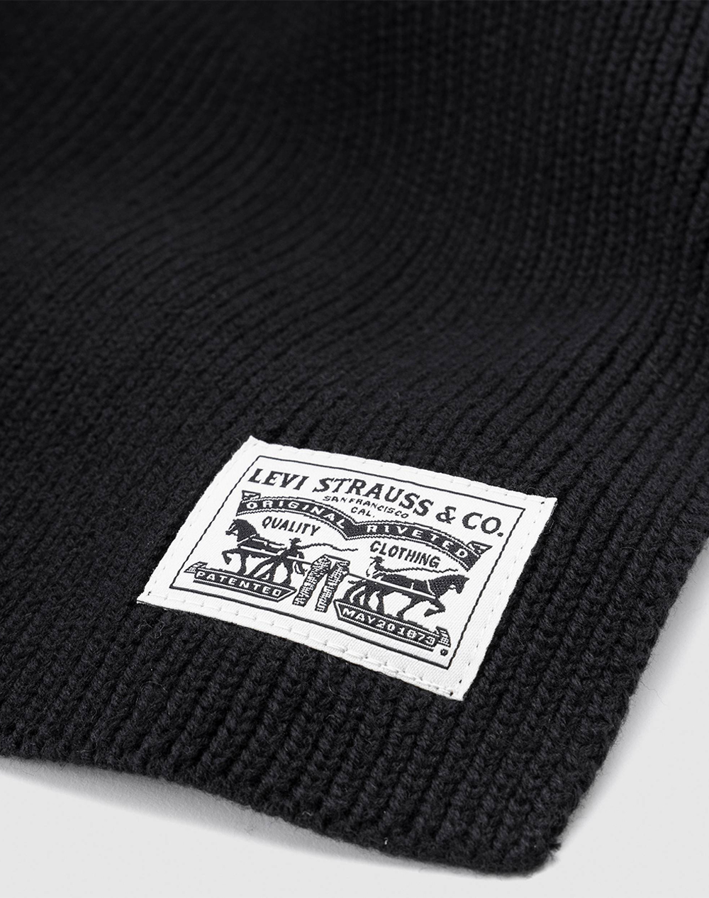 LEVIS BACK PATCH SCARF