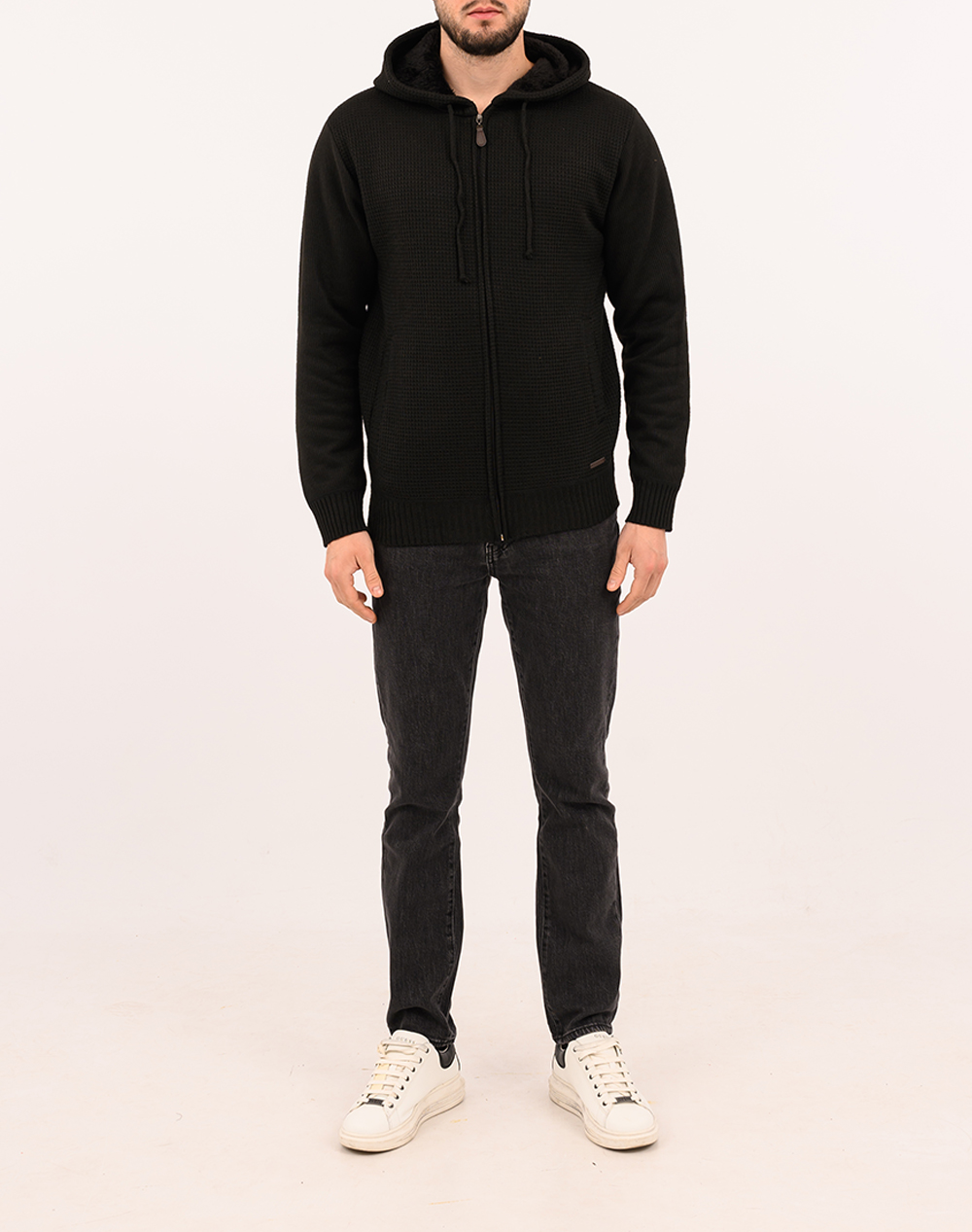 LEXTON ПЛЕТЕНО ЯКЕ С КАЧУЛКА 35%VISCOSE-65%ACRYLIC