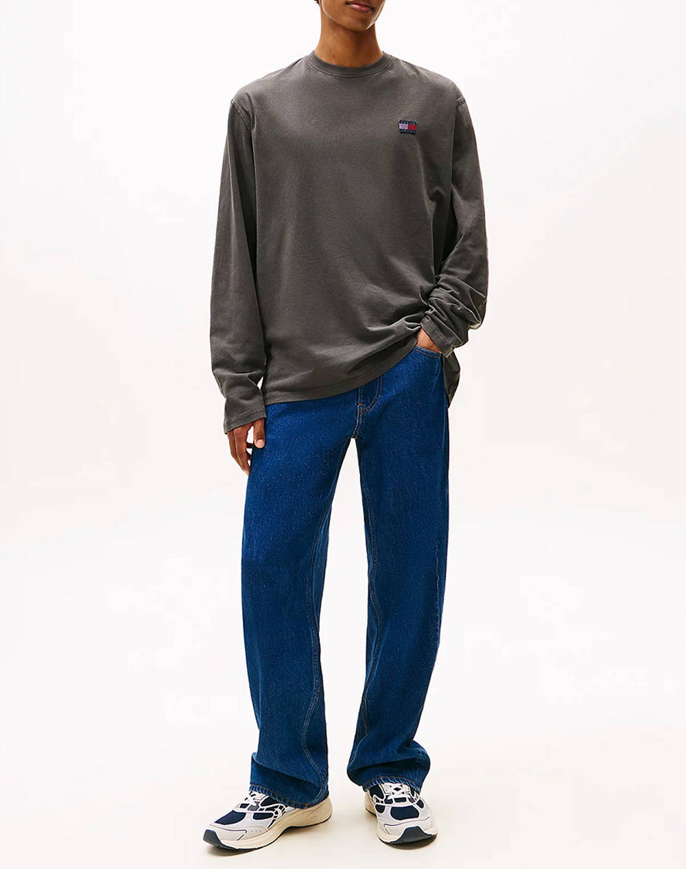 TOMMY JEANS TJM RLX NEW CLASSICS LS TEE