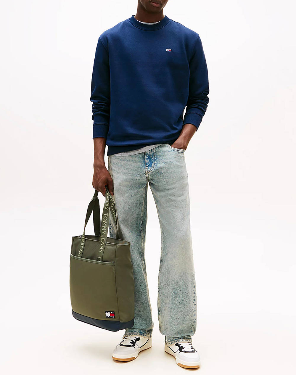 TOMMY JEANS TJM REG S FLAG CREW