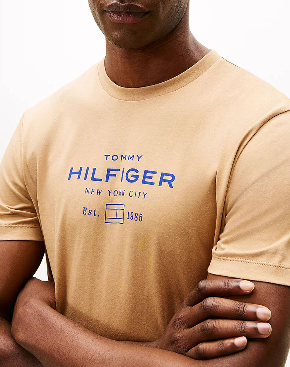 TOMMY HILFIGER HILFIGER STACK GRAPHIC TEE