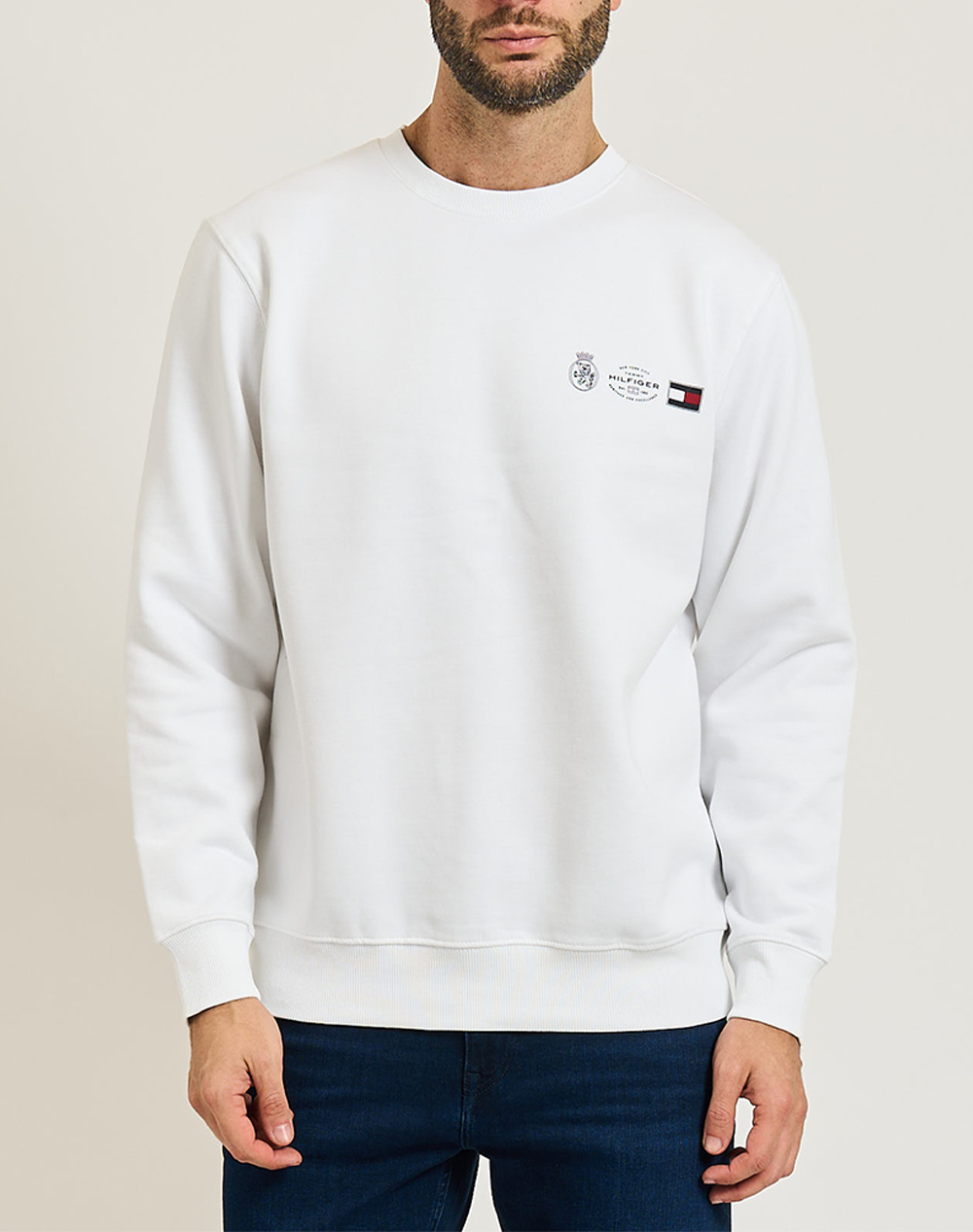 TOMMY HILFIGER SMALL CREST OUTLINE CREW NECK