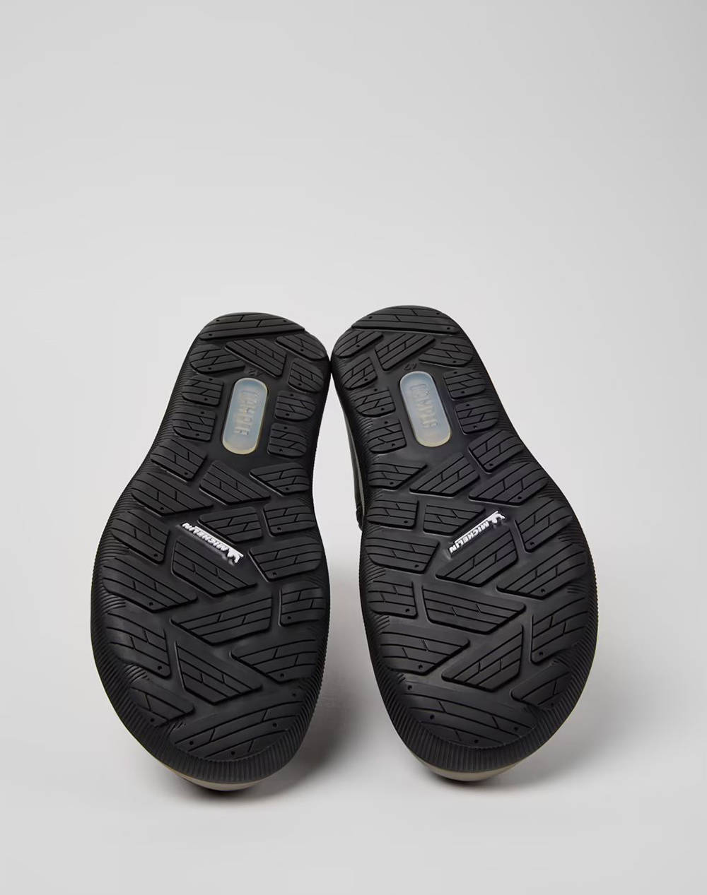 CAMPER Guard Negro/Trail Somera-Negro