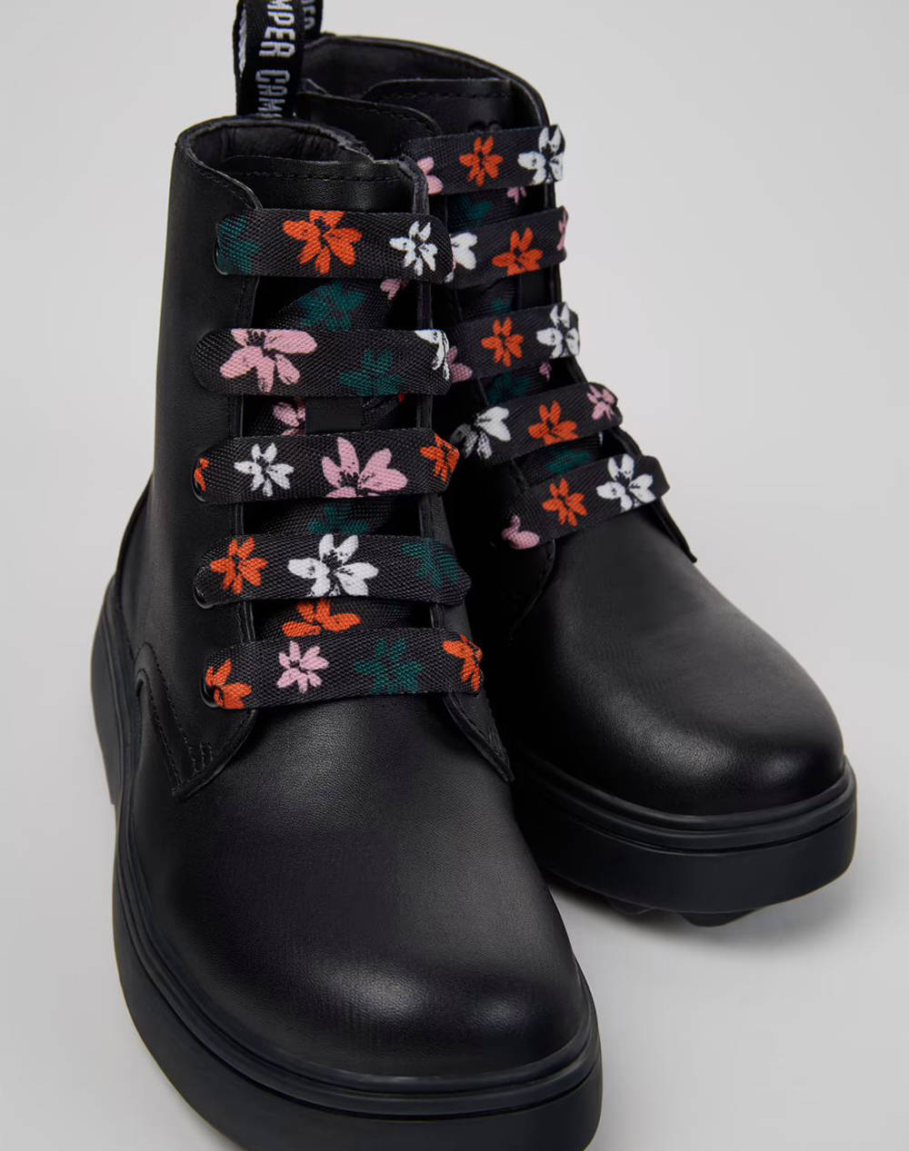 CAMPER Ultrasoft Negro (Flowers)/Norte Obsidian