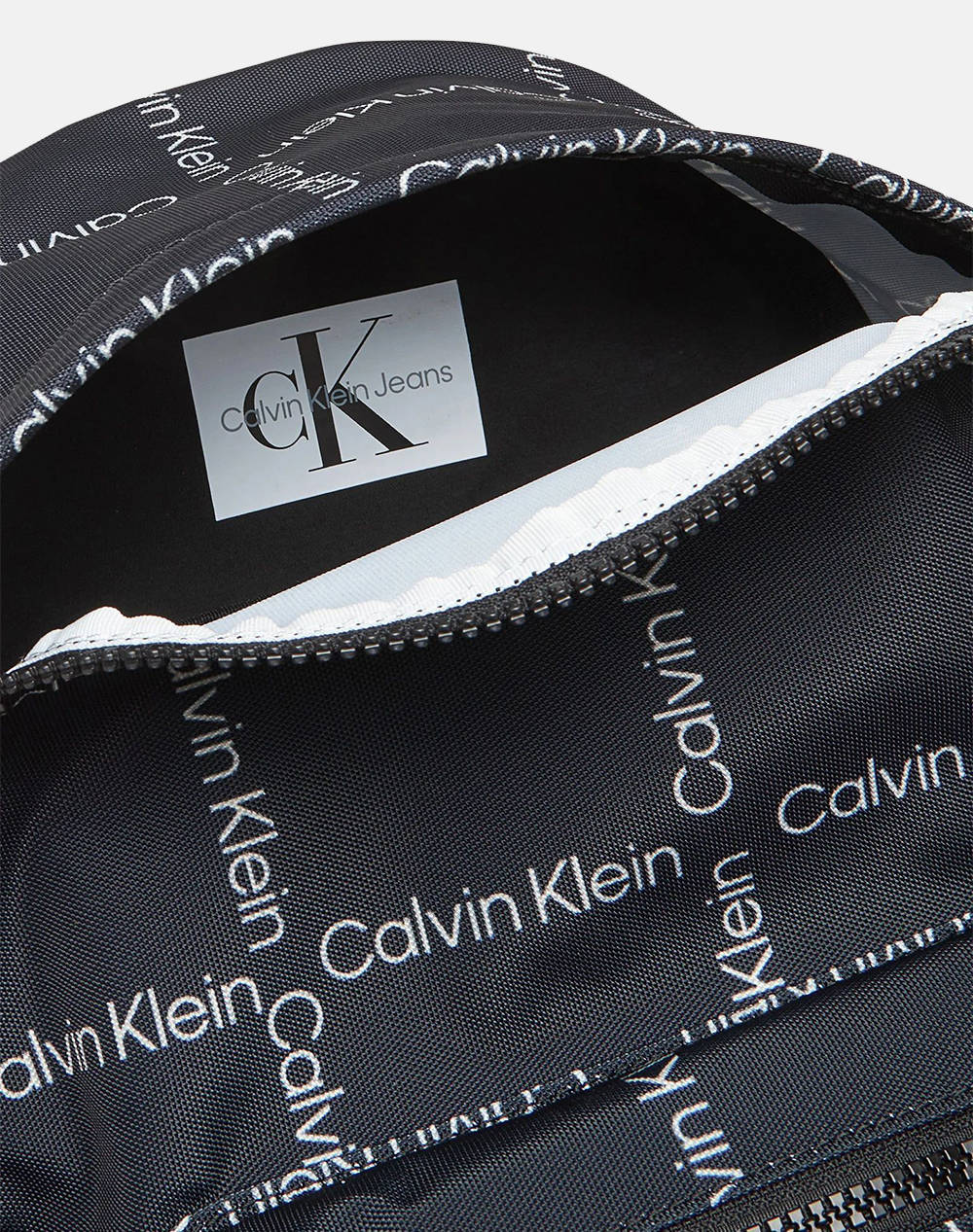 CALVIN KLEIN JEANS CITY GRID AOP BACKPACK (Размери: 29.5 x 40 x 15см.)