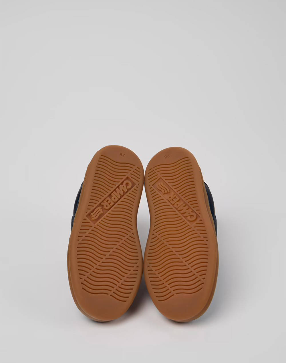 CAMPER Gom Harbor,Sella Harbor/Runner Abeja