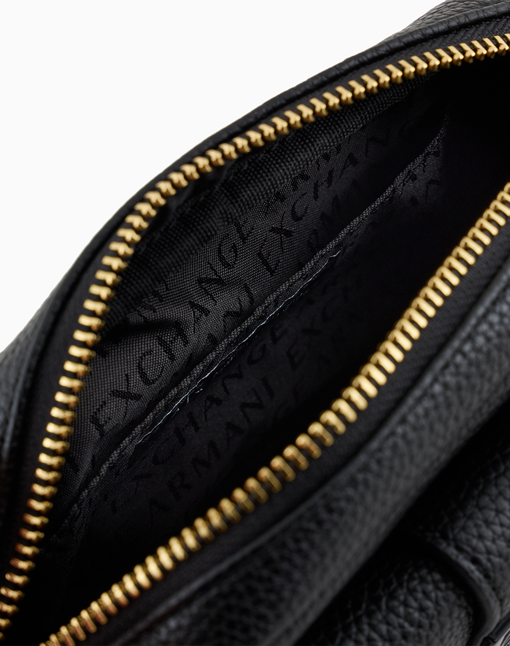 ARMANI EXCHANGE MESSENGER BAG