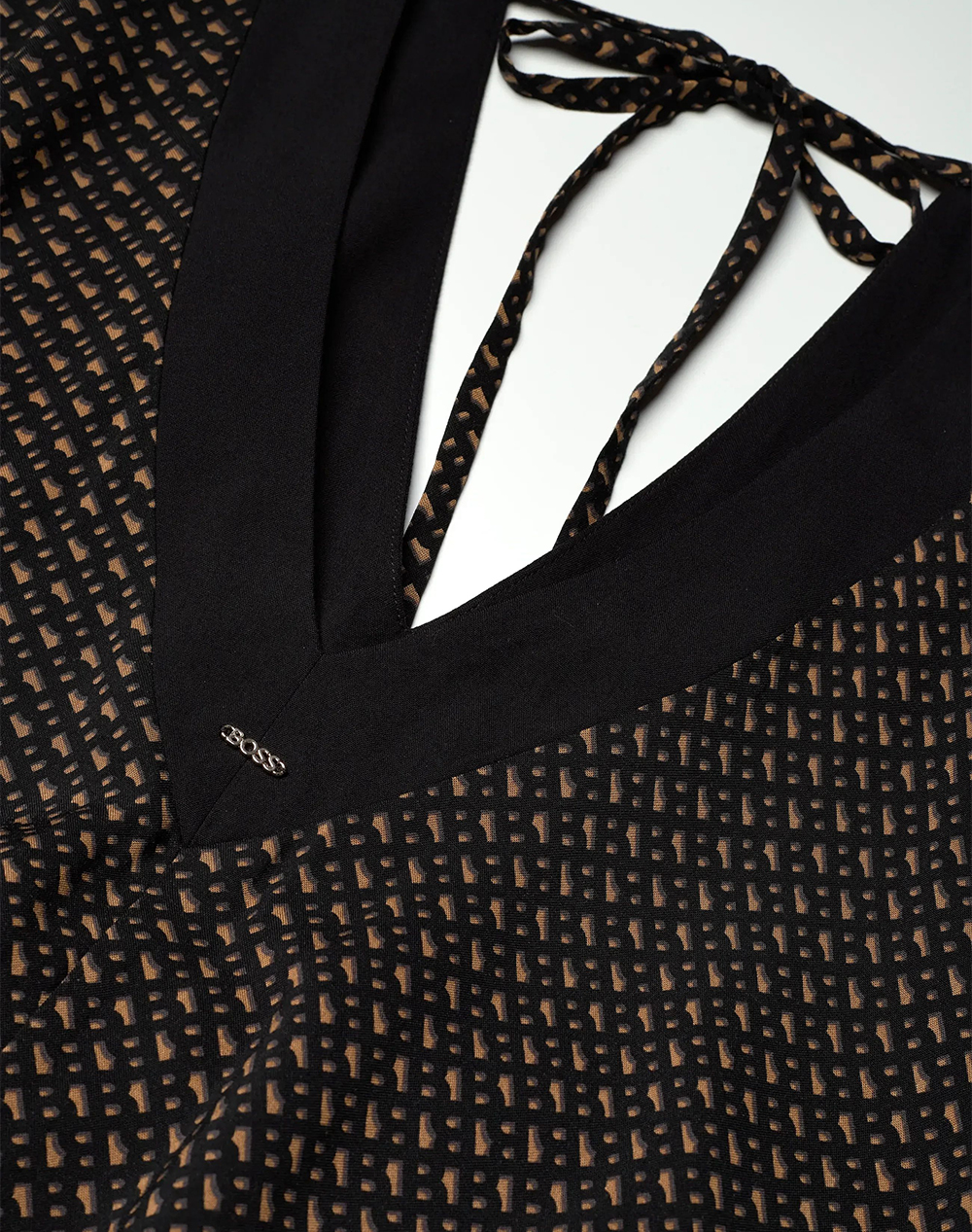 BOSS Monogram_Kaftan 10279250 01