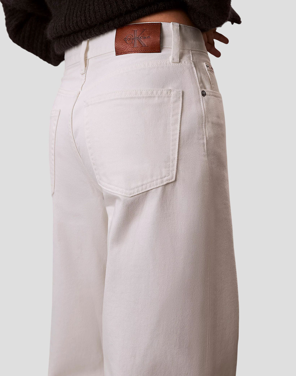 CALVIN KLEIN JEANS THE WIDE LEG RAW HEM CHALK WHITE