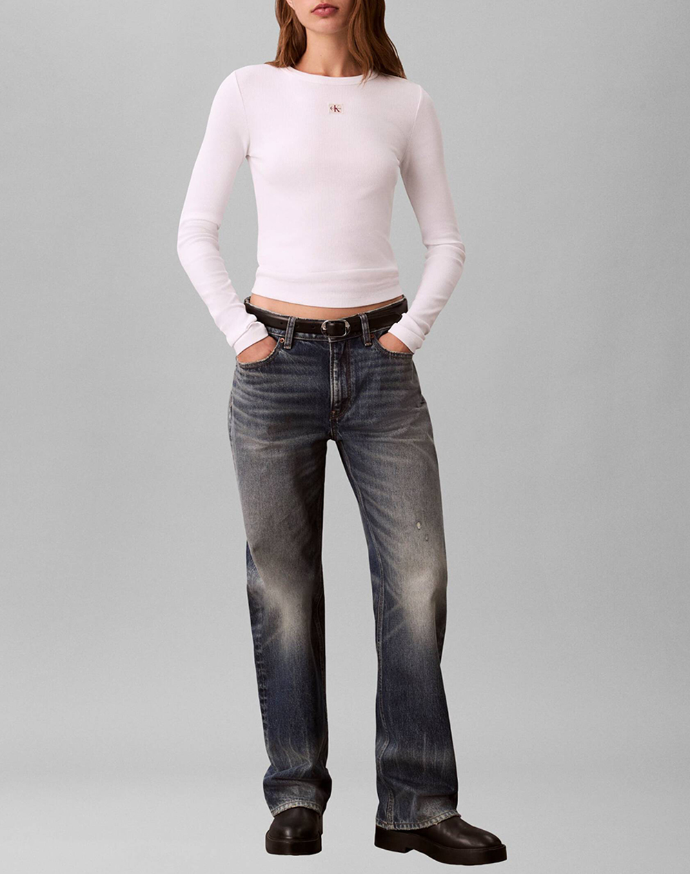 CALVIN KLEIN LS WOVEN LABEL 2X2 RIB CREW TOP