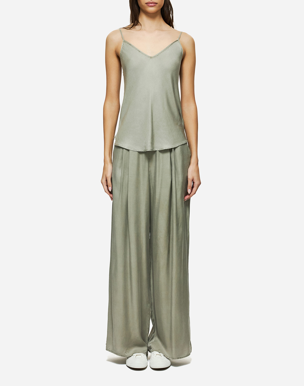 DIRTY LAUNDRY WIDE LEG PLEATED PANTS