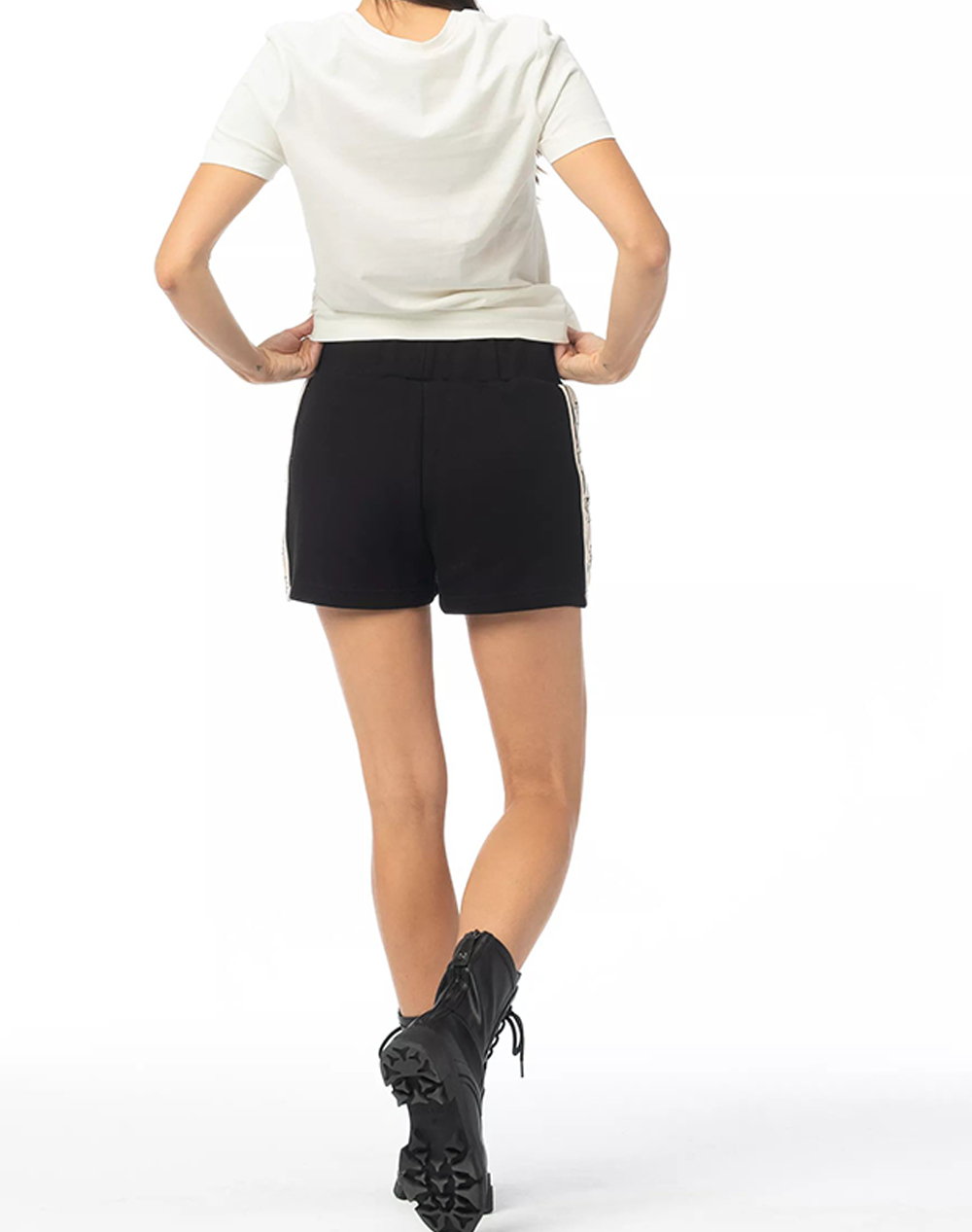 GUESS BRITNEY SHORT ДАМСКИ ШОРТИ