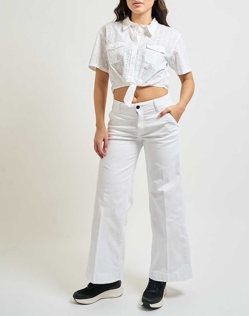 GUESS ZOYA WIDE LEG CROP WOMENS TROUSERS