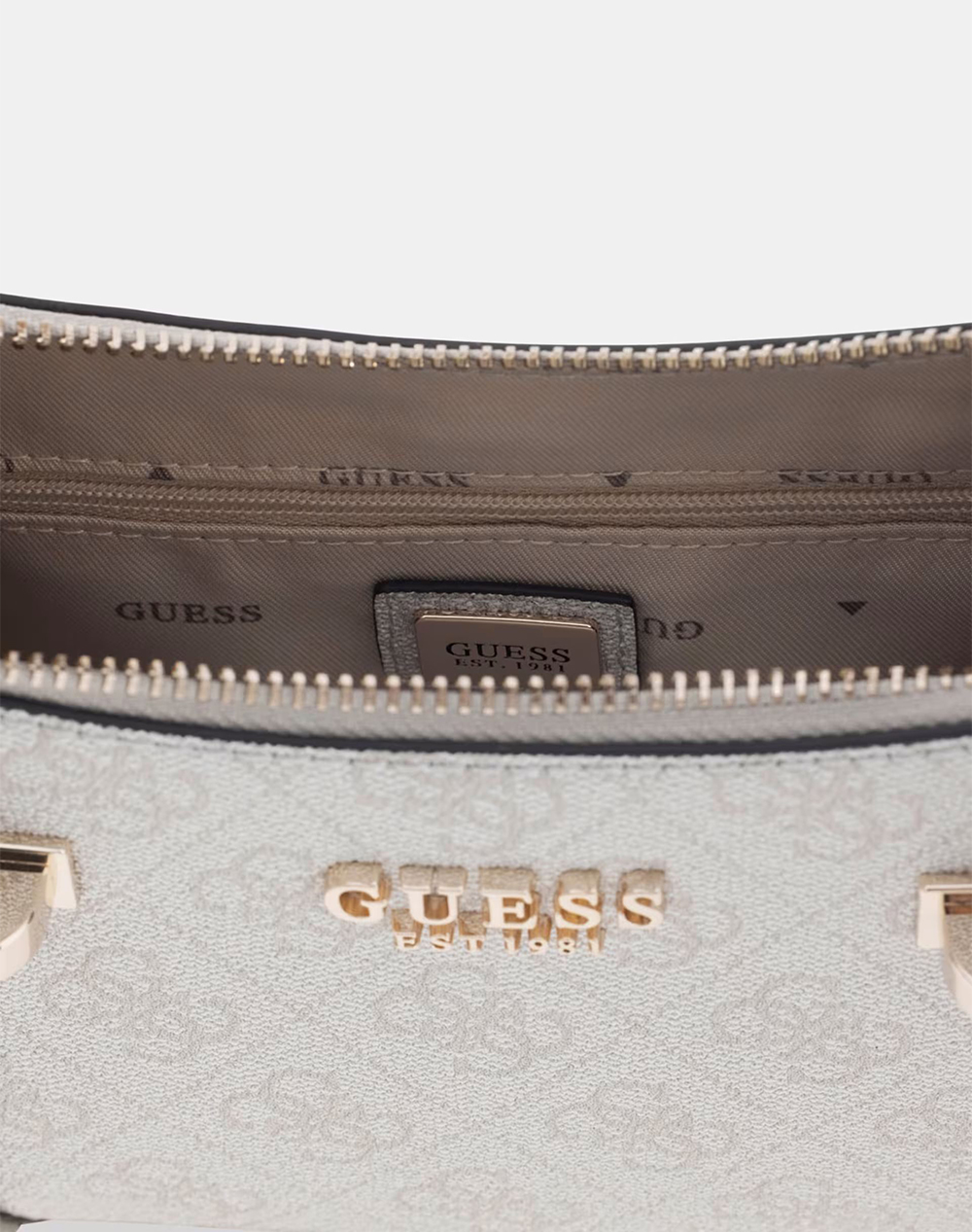 GUESS LEONA LOGO SHOULDER BAG ДАМСКА ЧАНТА