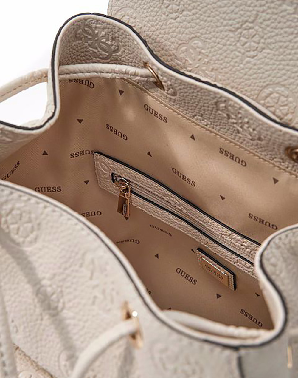 GUESS CRESIDIA II SML FLAP BACKPACK ДАМСКА ЧАНТА