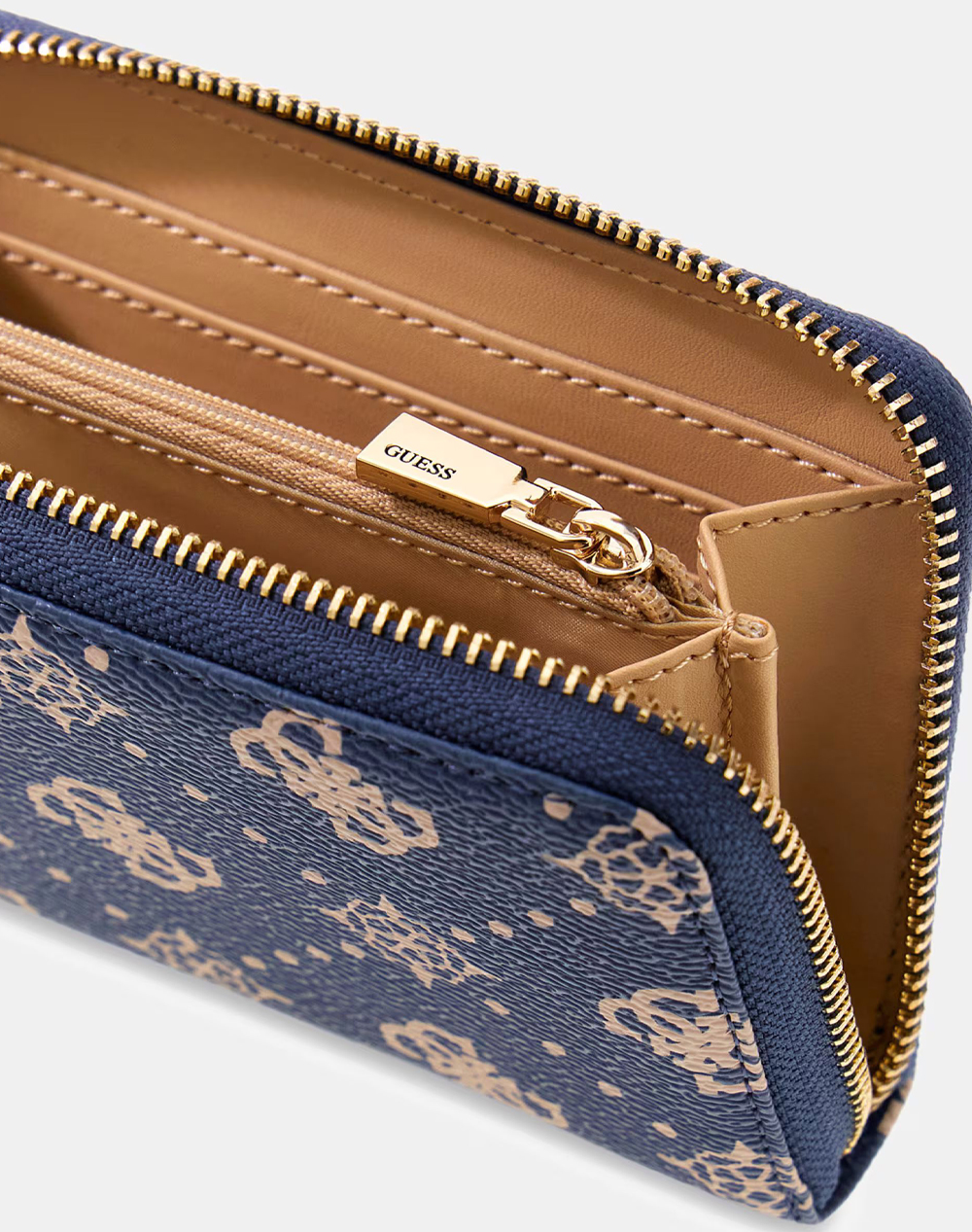 GUESS EMELIE LOGO SLG MED ZIP AROUND ДАМСКИ АКСЕСОАРИ