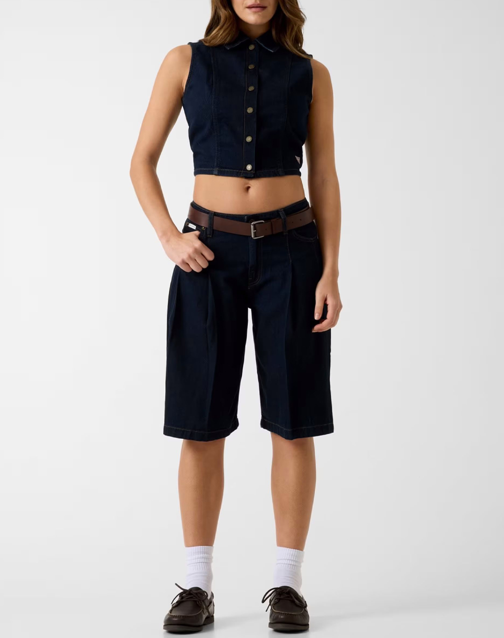 GUESS JEANS GJ CLASSIC PLEATED BERMUDA WOMENS SHORTS