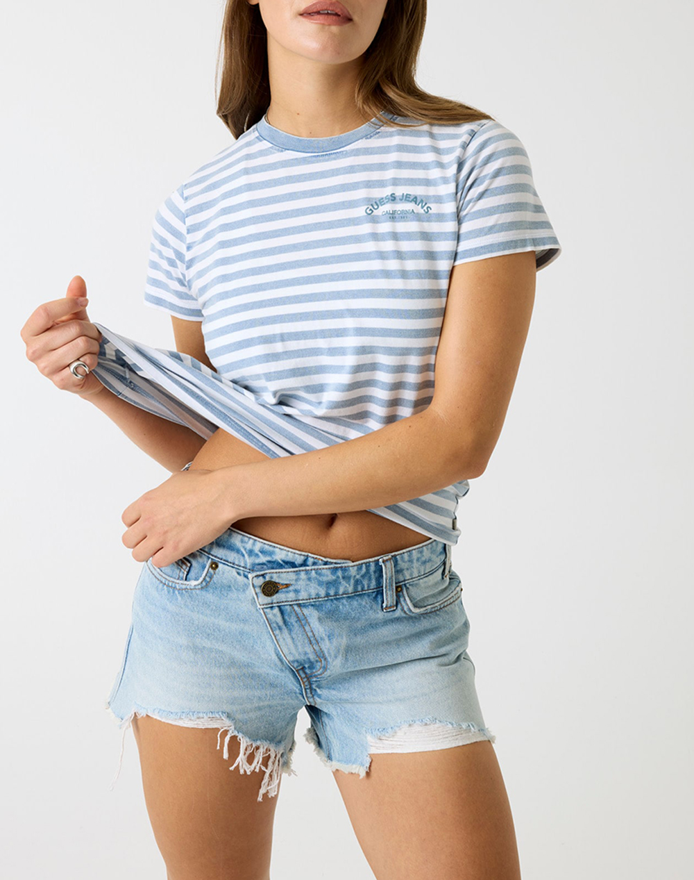 GUESS JEANS GJ SS CN REG YD STRIPED TEE WOMENS BLOUSE