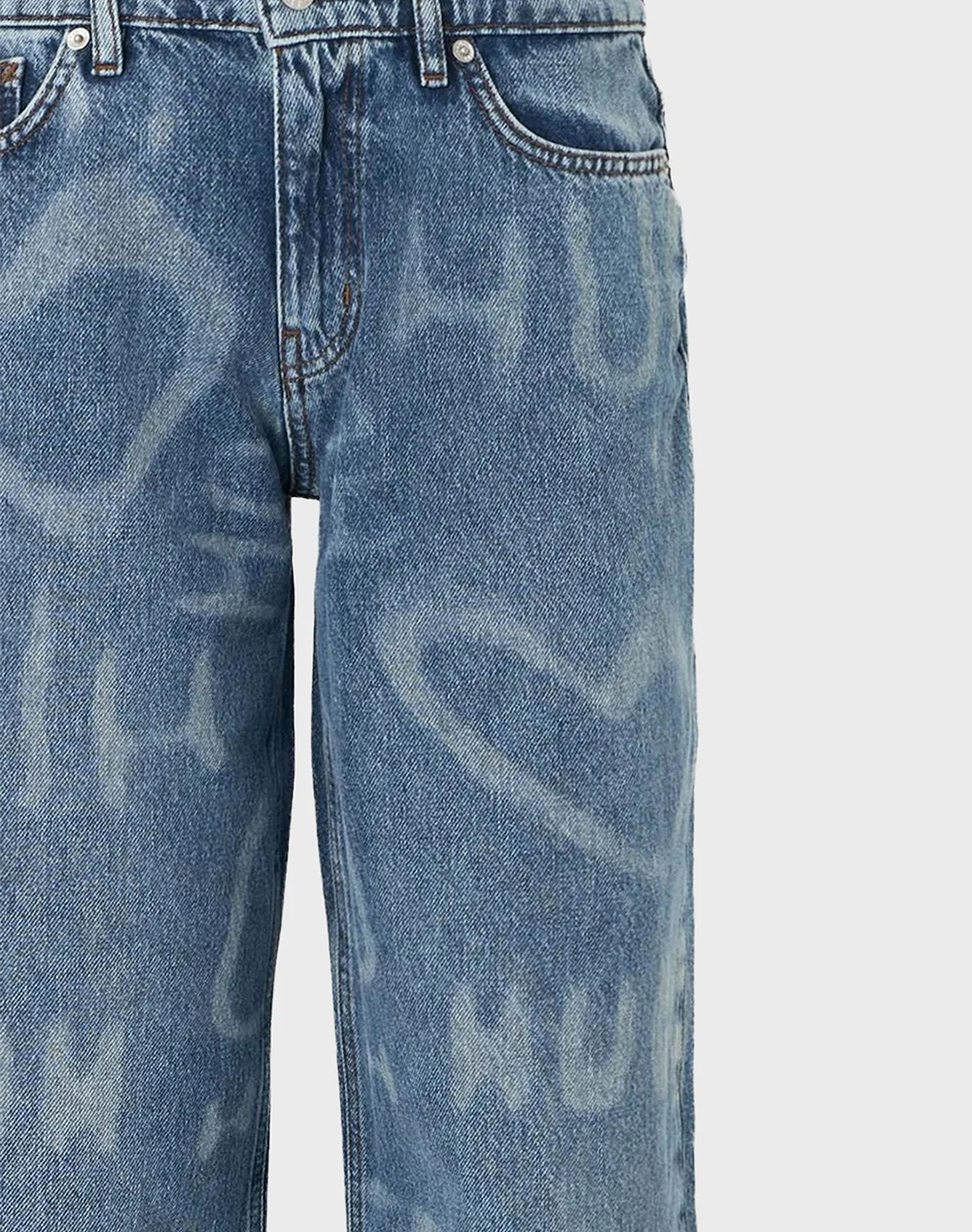 HUGO Gamala_B 10276973 01