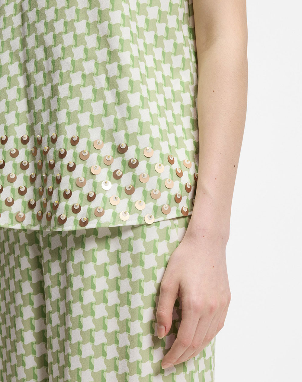 HUGO Camaje-1 10279005 01