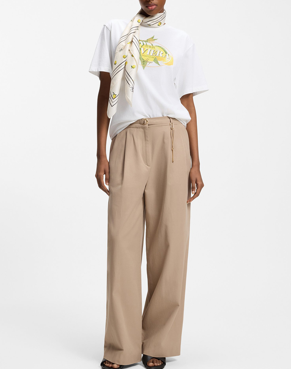 HUGO Auraize_90*90 10269413 01