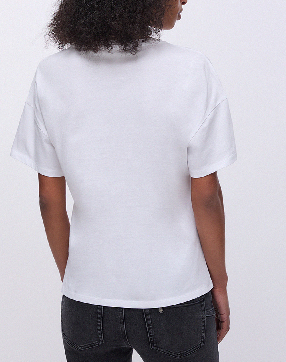 LIU JO WHITE_WA6J17_T-SHIRT MODA M/C ЖЕНСКА БЛУЗА