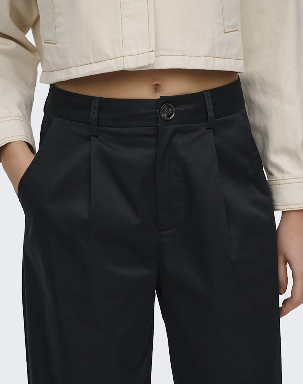 ONLY ONLCASIL HW ANK BARREL CHINO PANT CC PNT