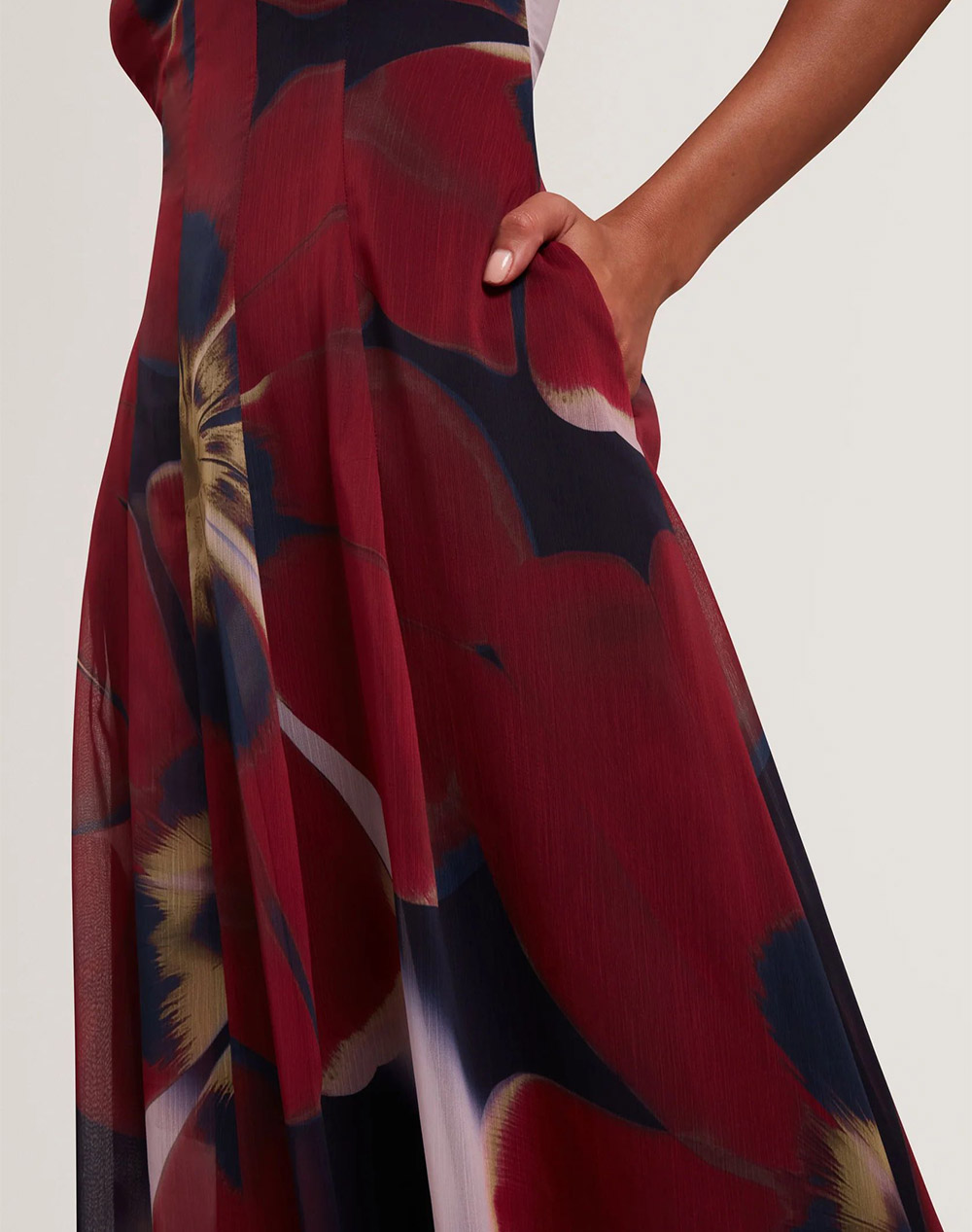 TED BAKER LAYNIA Printed Seam Detail Bubble Hem Midi Dres