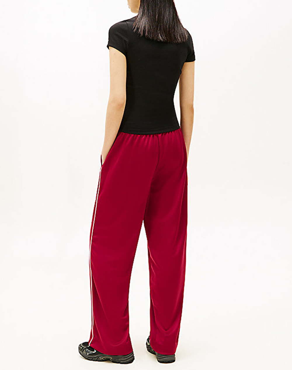 TOMMY JEANS TJW SLIM ESS LOGO 1 RIB TEE EXT