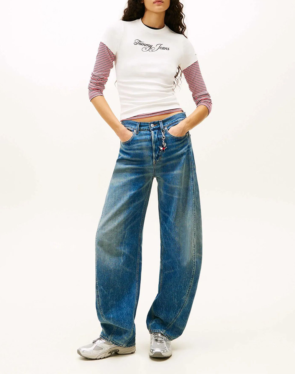 TOMMY JEANS TJW SLIM ESS LOGO 1 RIB TEE EXT