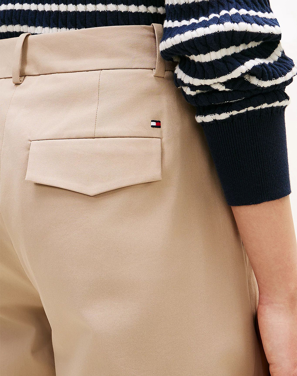 TOMMY HILFIGER COTTON BARREL PLEATED CHINO