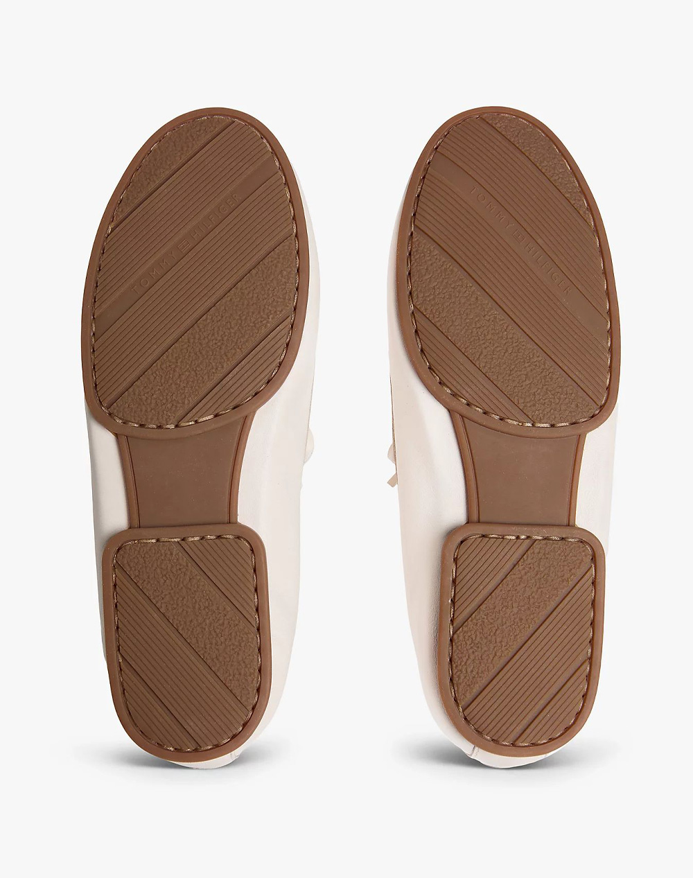TOMMY HILFIGER TH SLEEK LEATHER BOAT SHOE